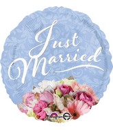 18" Just Married Bouquet Balloon
