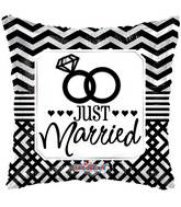 18" Just  Married Balloon