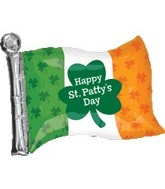 27" Irish Flag Reads "Happy St. Patricks Day"